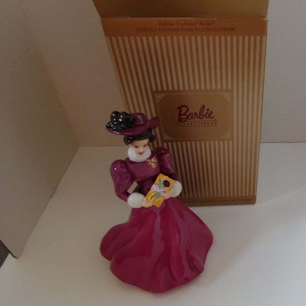 Holiday Homecoming Collection.Barbie